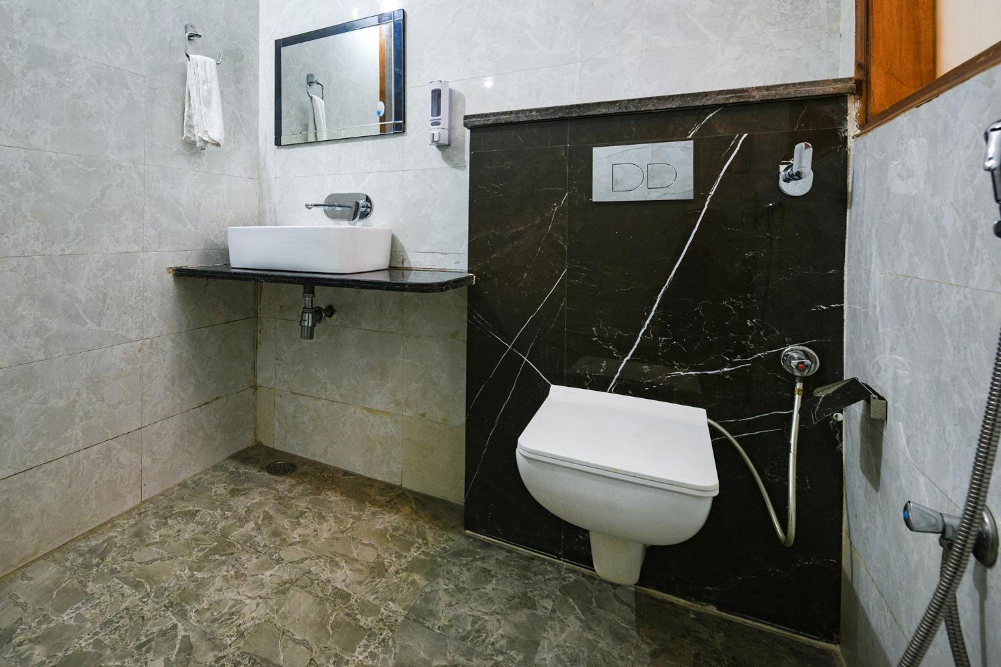 Fabhotel Indian I Gurgaon Eksteriør bilde